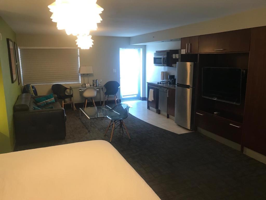 Ocean Drive Studio Beach Front ميامي بيتش المظهر الخارجي الصورة